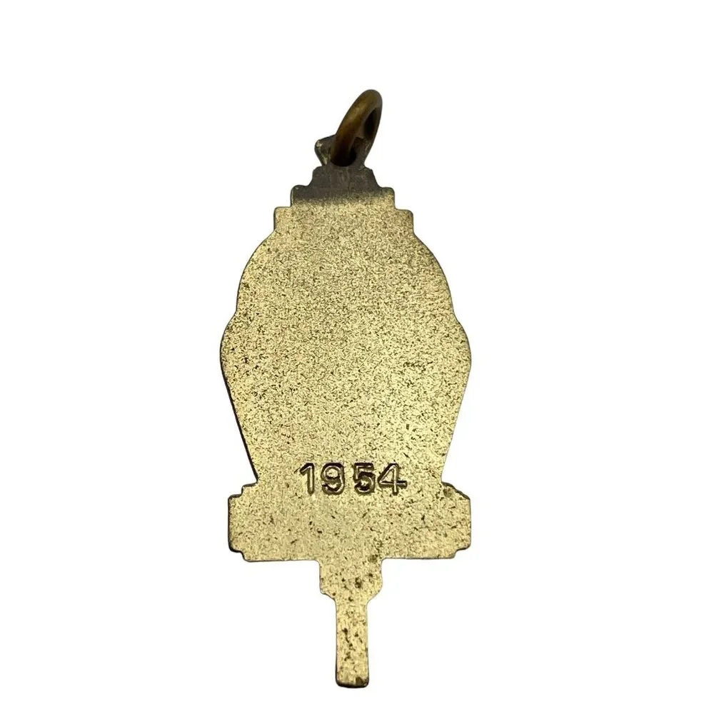1954 IAA CH Basketball Tournament Award Medal‎ Fob Charm Pendant VTG Gold Tone